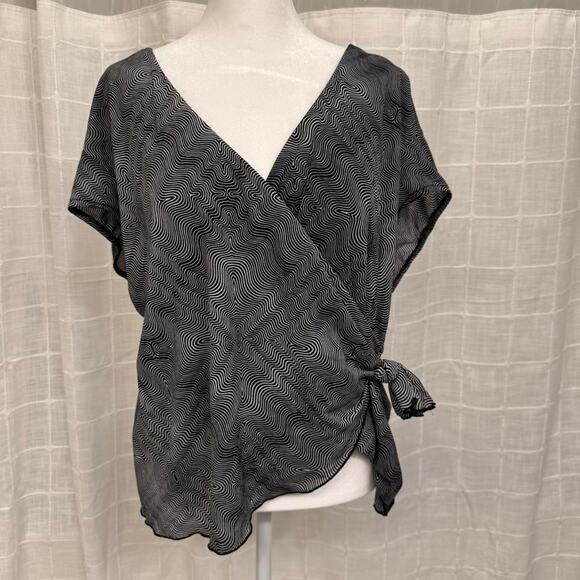 Other Tops - Y2K Black & White Asymmetrical Tie Blouse
